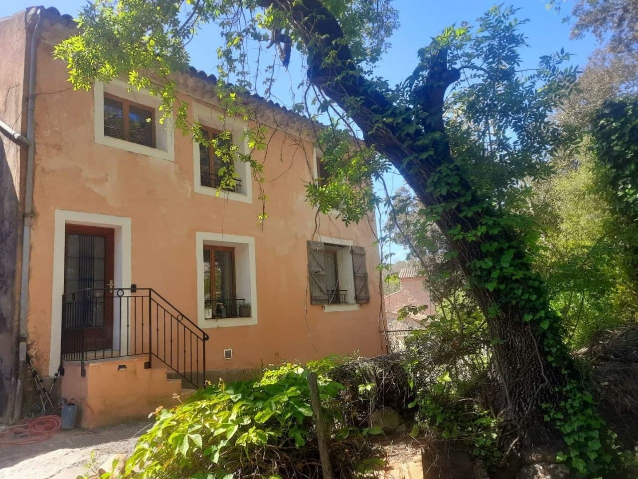 Le Moulin D'Entraygues